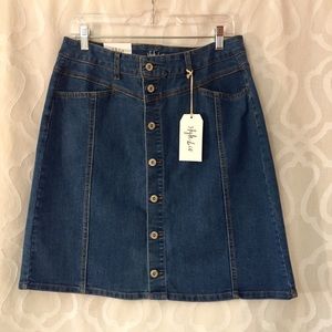 NWT: Style & Co. Button Front Denim Pencil Skirt